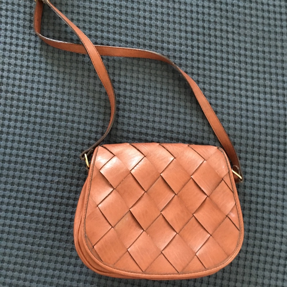 Vintage shoulder/crossbody bag